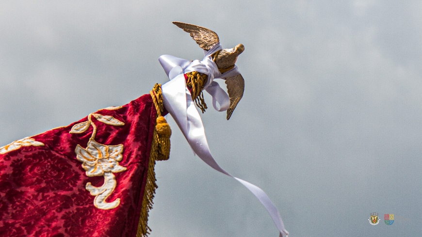 Medida em vigor até abril e nos meses de novembro e dezembro, Impérios e Despensas do Espírito S
