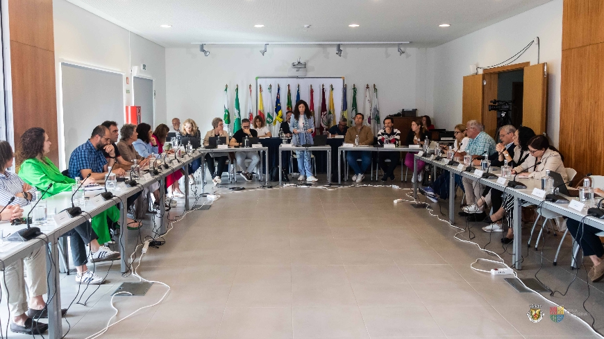 Assembleia Municipal da Praia da Vitória aprova abertura do procedimento: Zona de banhos dos Lagad