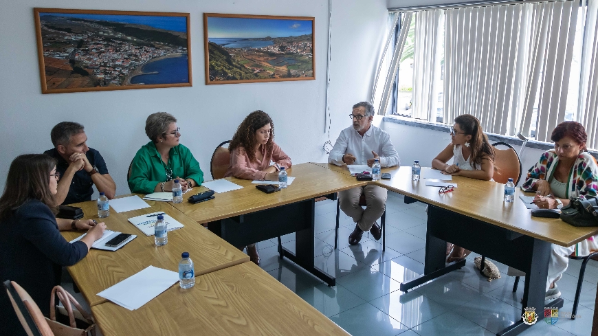 Presidente da Câmara da Praia na visita à Freguesia de Santa Cruz, Câmara Municipal pretende req